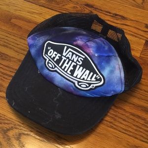 Vans “Off the Wall” galaxy hat